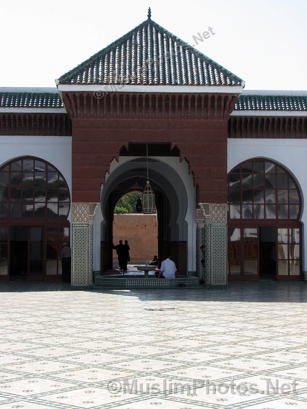 One of the entrances of the Sunna Mosque, with ablution area in front